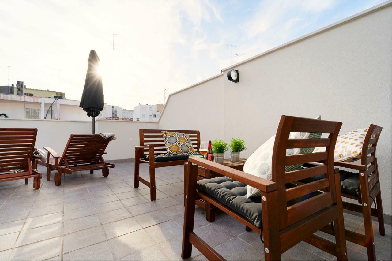 Apartamento Lujo Ancha Del Carmen Apartment Malaga Luaran gambar